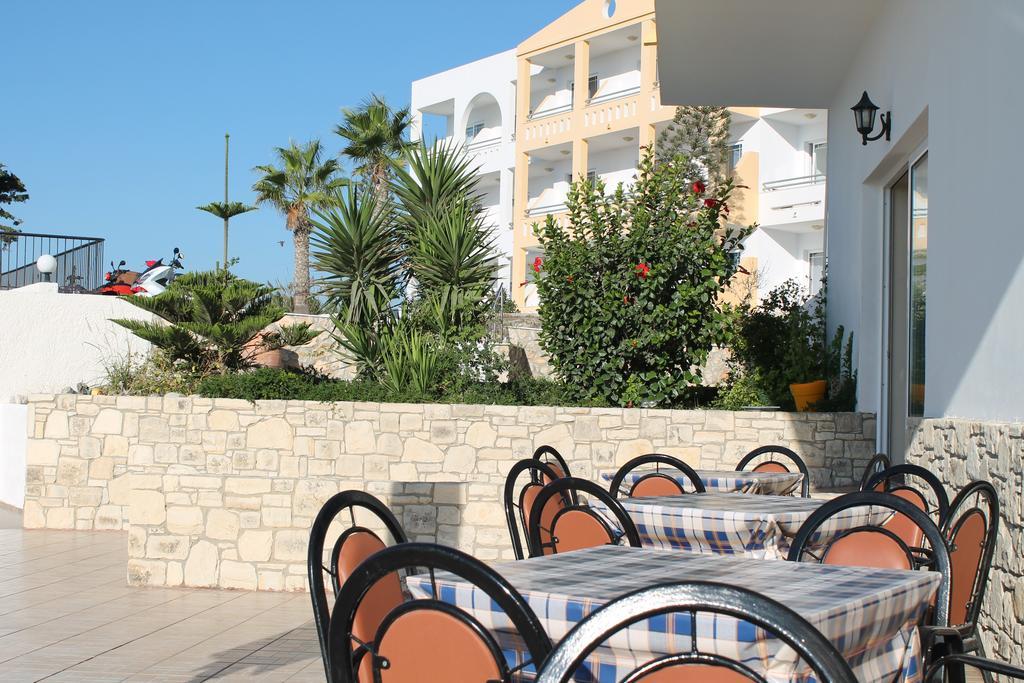 Hotel Pantheon, Kefalos المظهر الخارجي الصورة