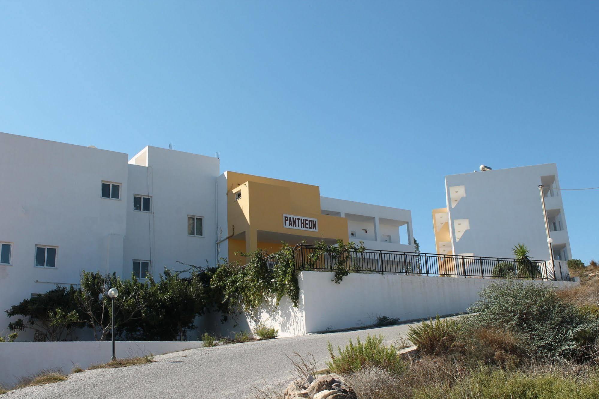 Hotel Pantheon, Kefalos المظهر الخارجي الصورة